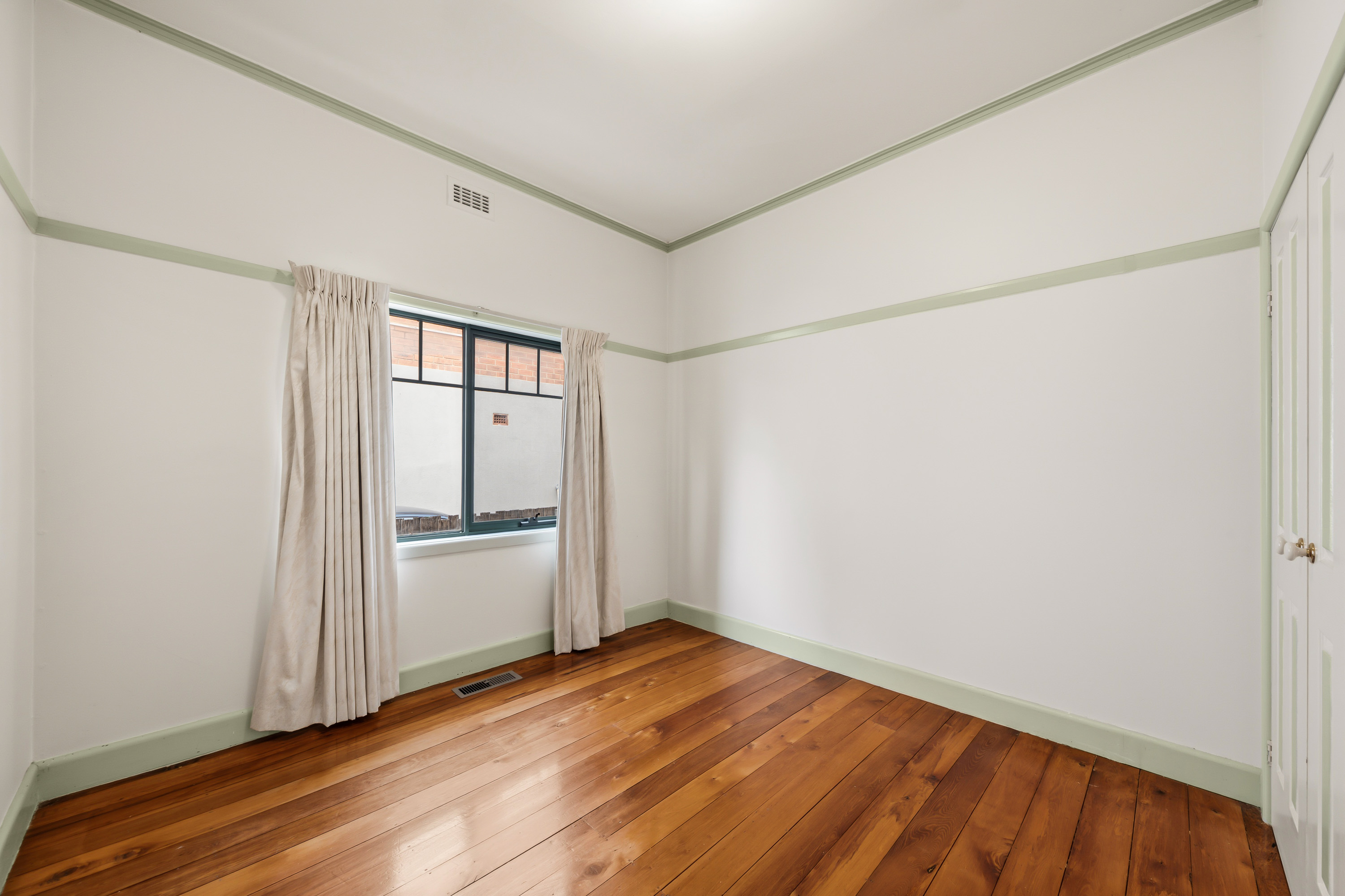 121 Fawkner Street, Aberfeldie — view 6