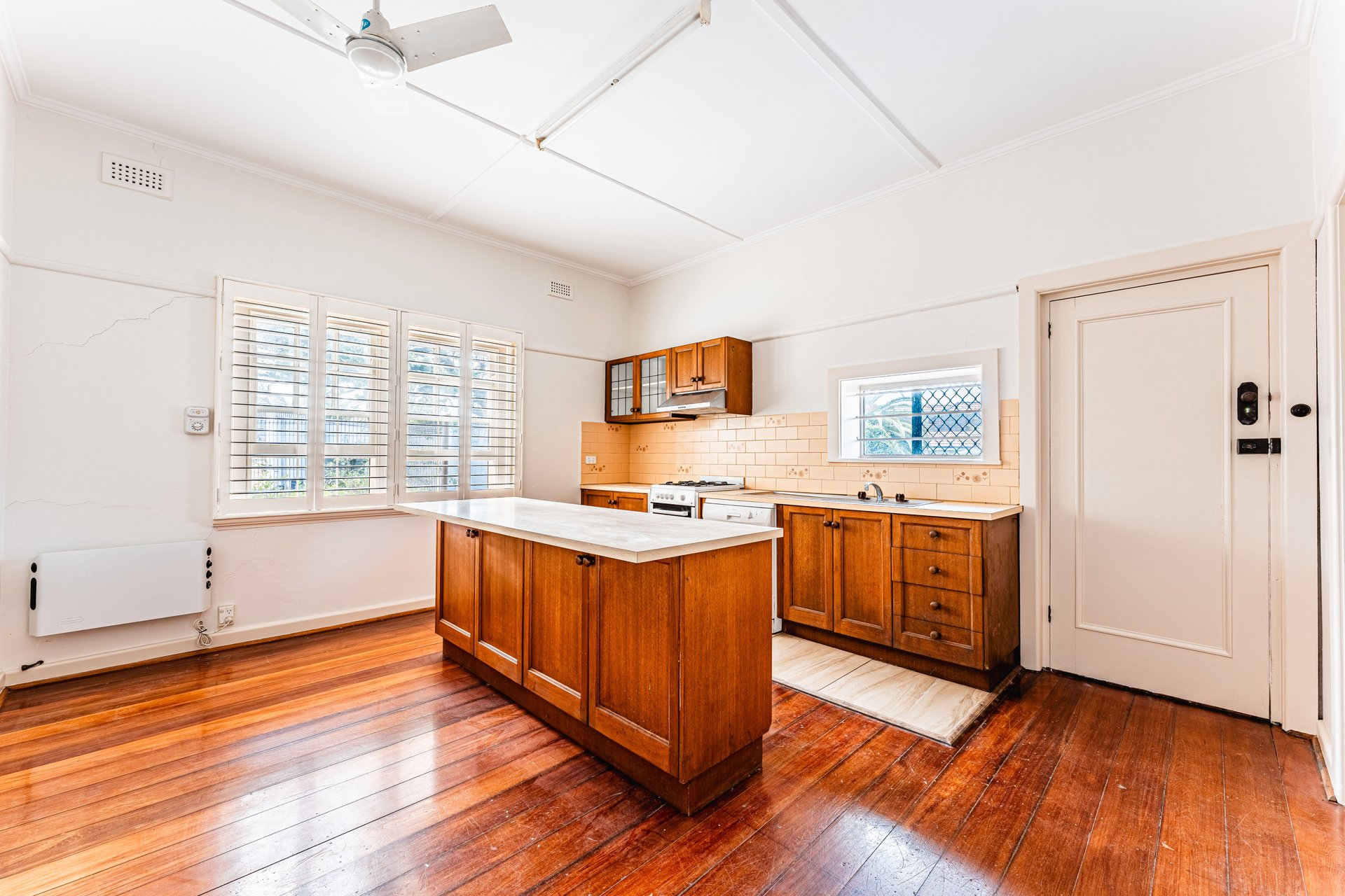 43 Edward Street, Essendon — view 3