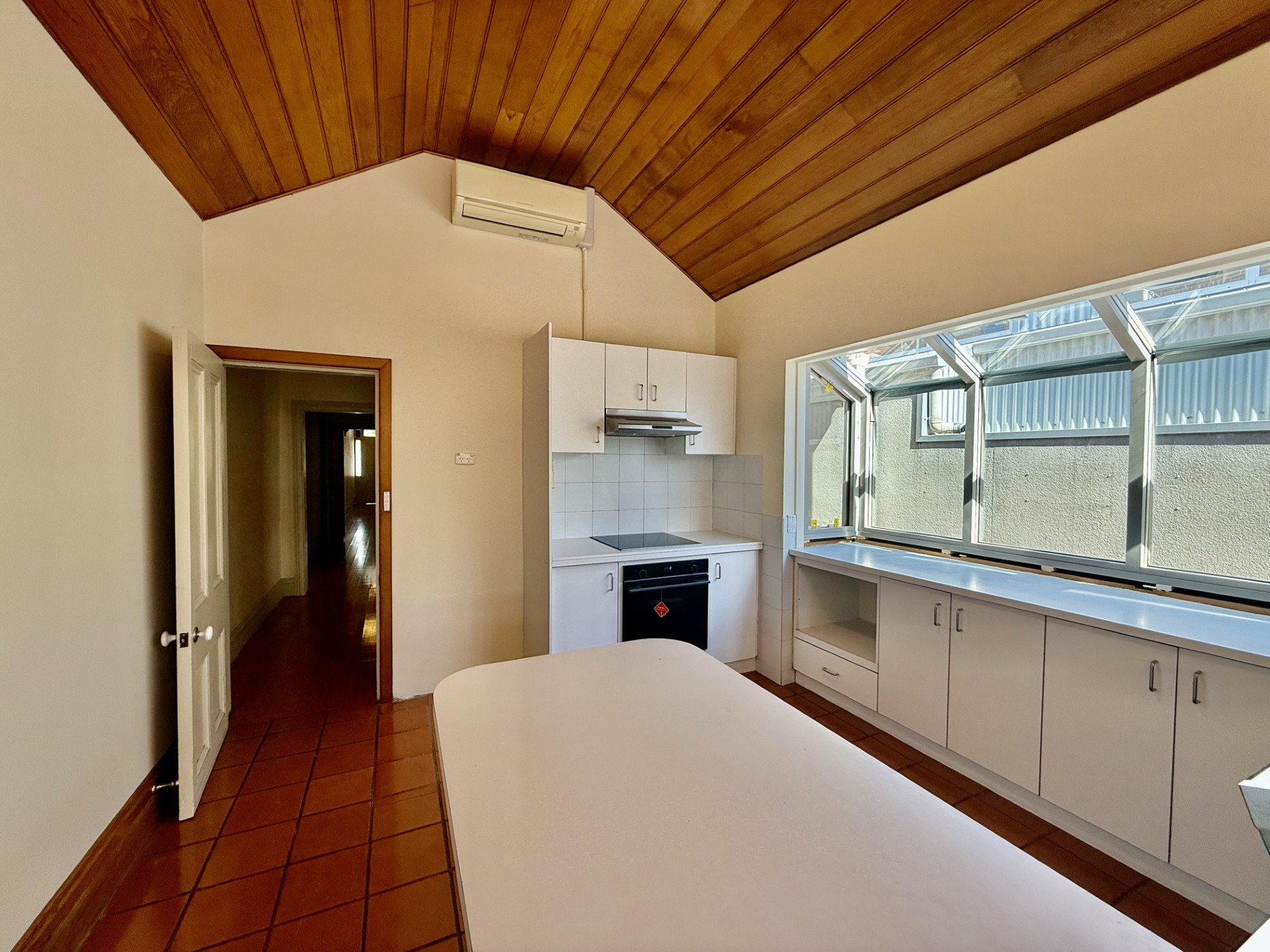 22 Bank Street, Ascot Vale — view 3