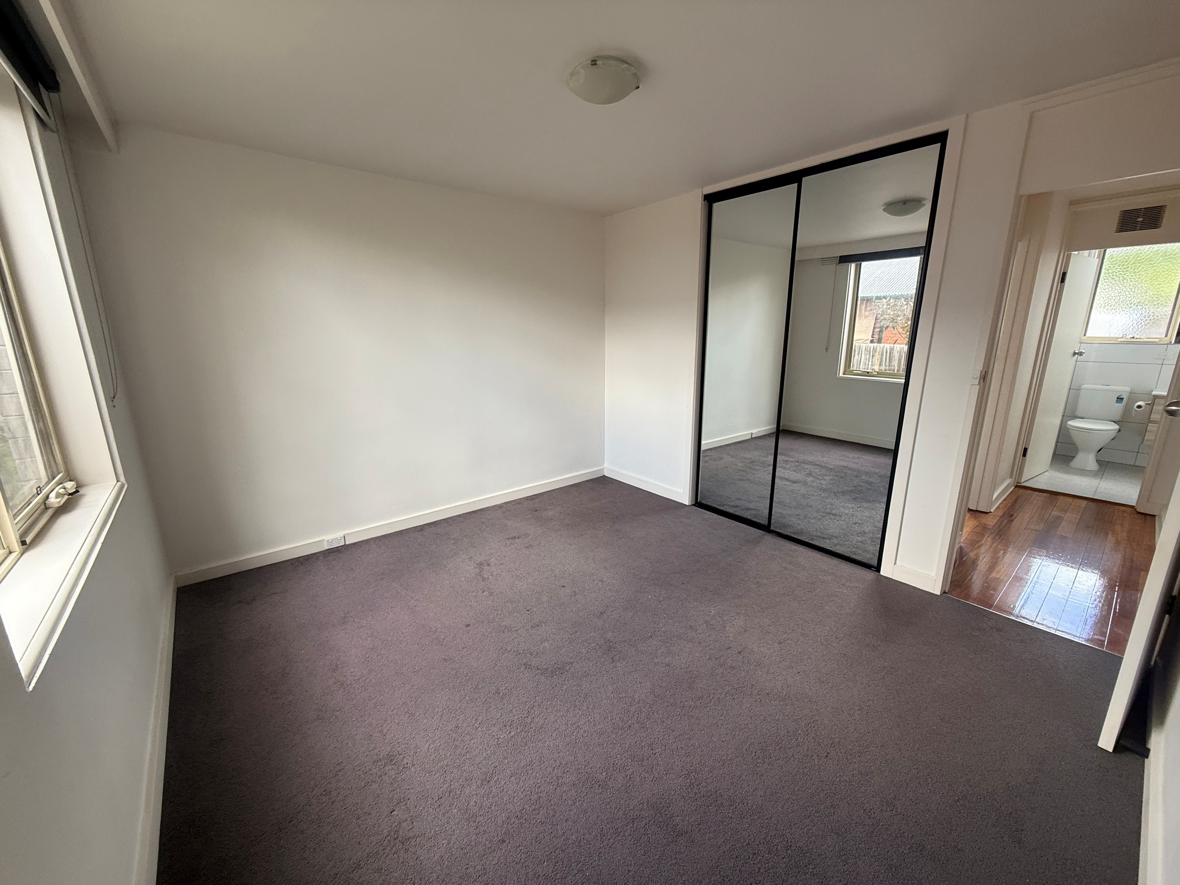 10/96 Glass Street, Essendon — view 5