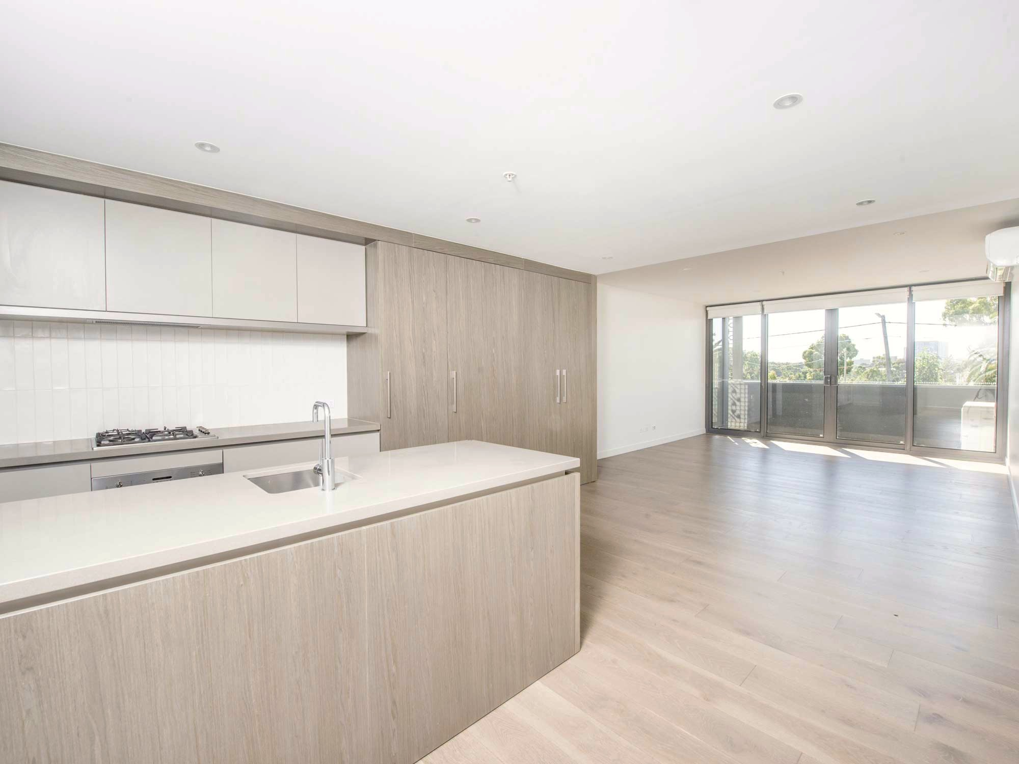 102/26 Leonard Crescent, Ascot Vale