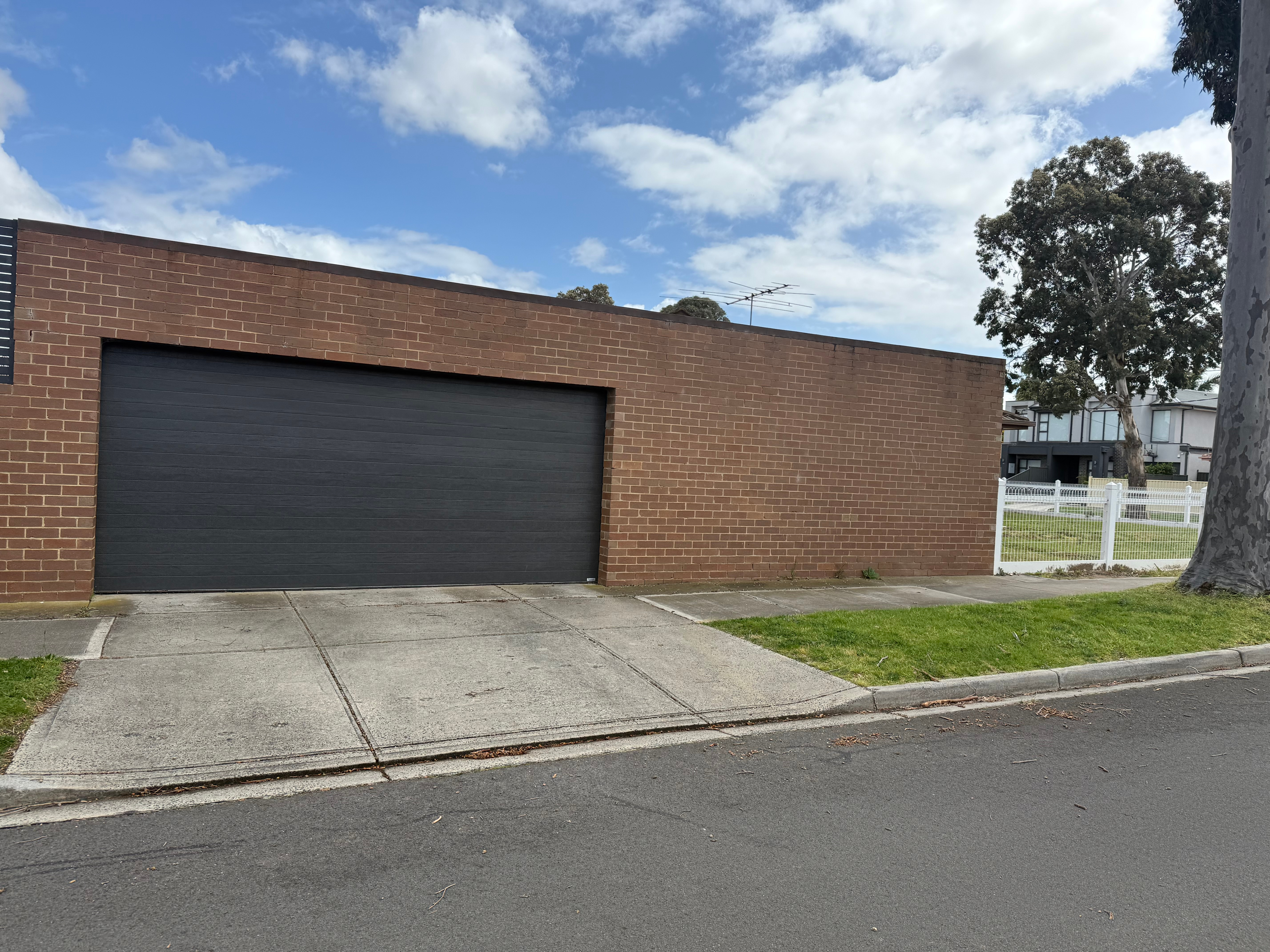 21 Janus Street, Tullamarine — view 9