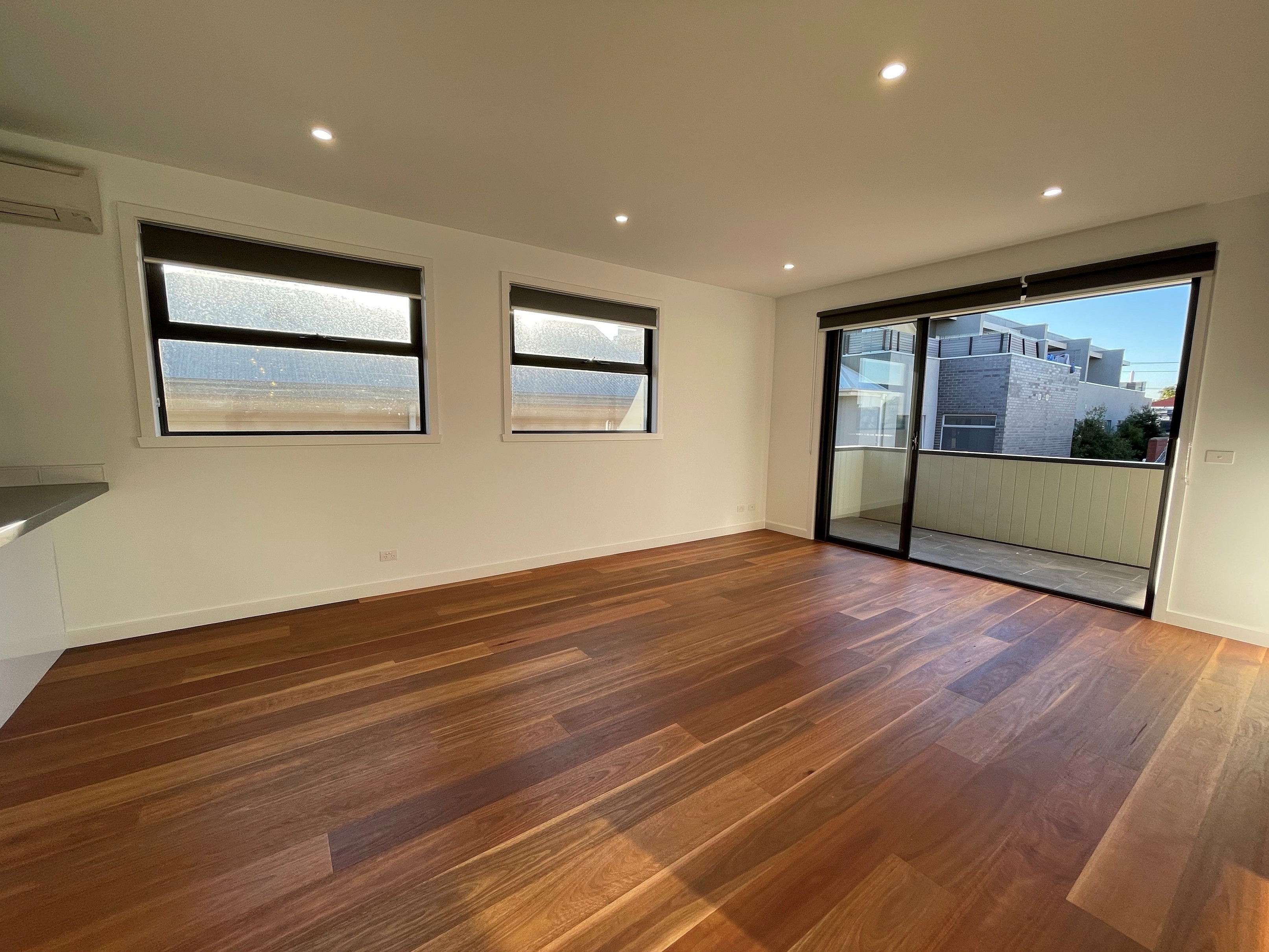 4/2 Beaver Street, Aberfeldie — view 5
