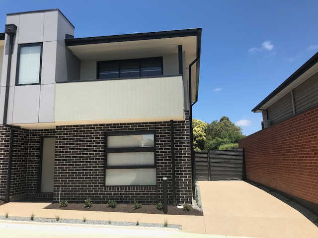 4/2 Beaver Street, Aberfeldie