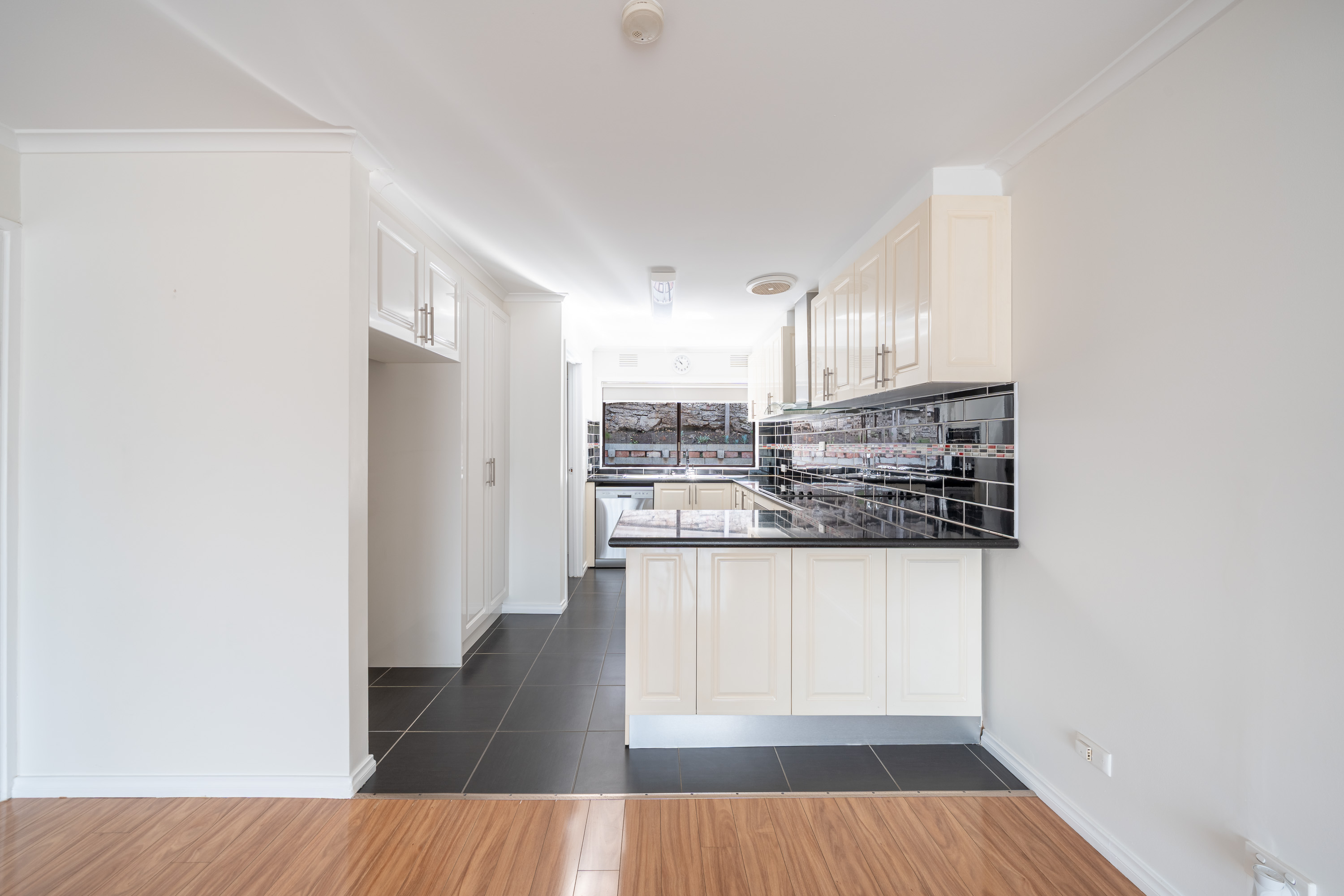 5/21-25 Goble Street, Niddrie — view 2