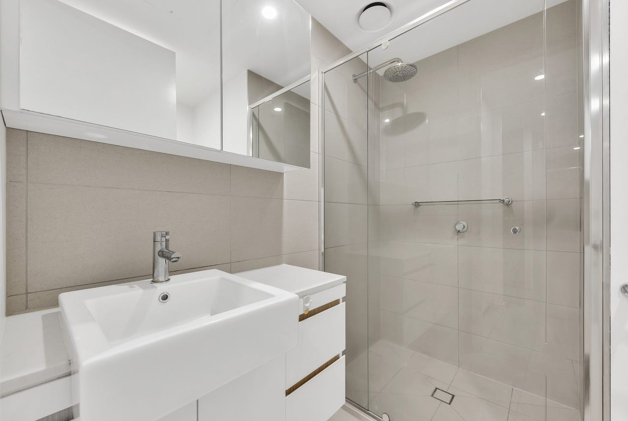 708/1 Moreland Street, Footscray — view 9