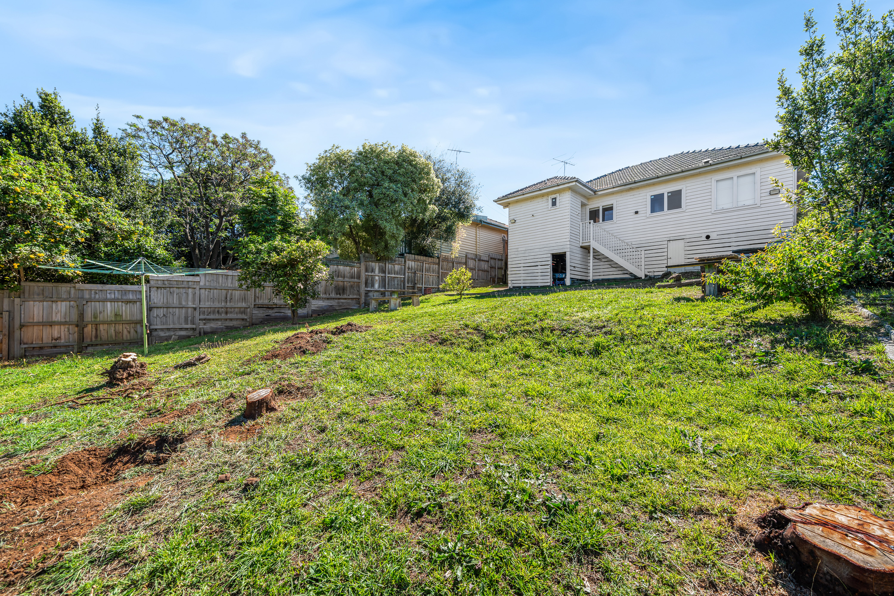 37 Clydebank Road, Essendon West — view 6