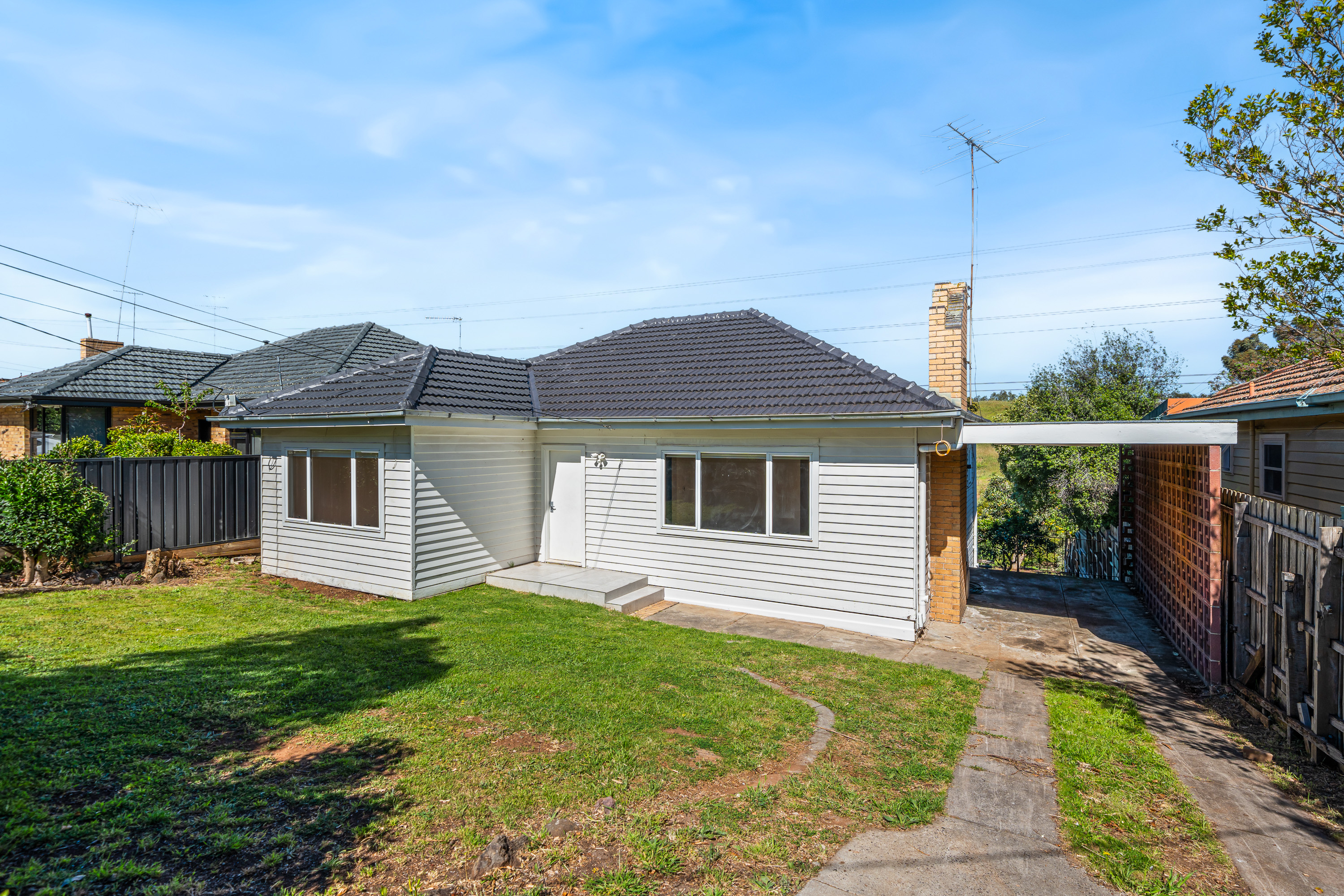 37 Clydebank Road, Essendon West